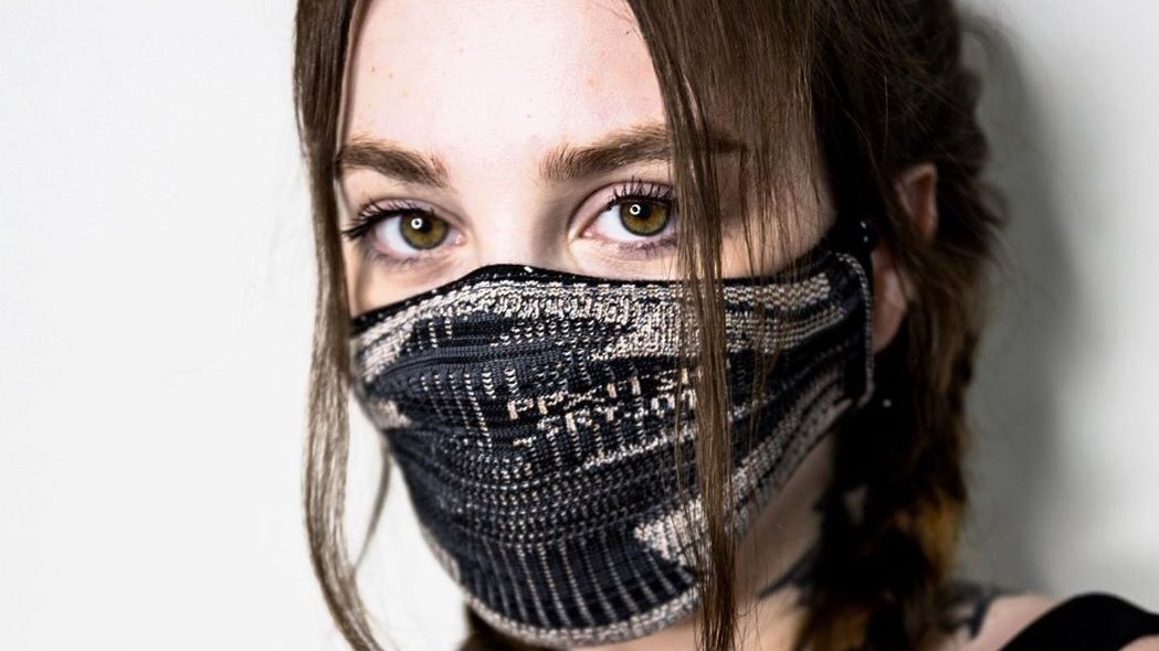Petra Ptáčková X Footshop FACEMASK