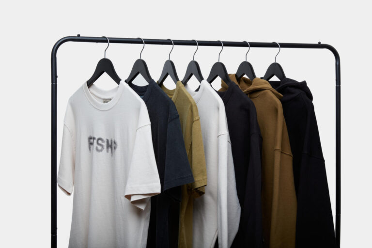 Poznej sourozence Footshop Everyday dropu. Tohle je kolekce FTSHP Halftone drop! 
